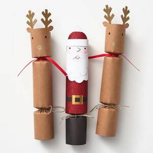 Santa & Reindeer Party Crackers