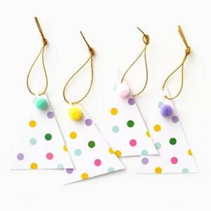 Party Hat Pom Gift Tags